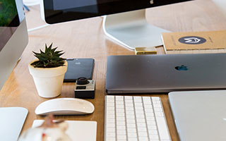 曼城对纽卡后卫利夫拉门托兴趣浓厚，球员合同还有2年到期